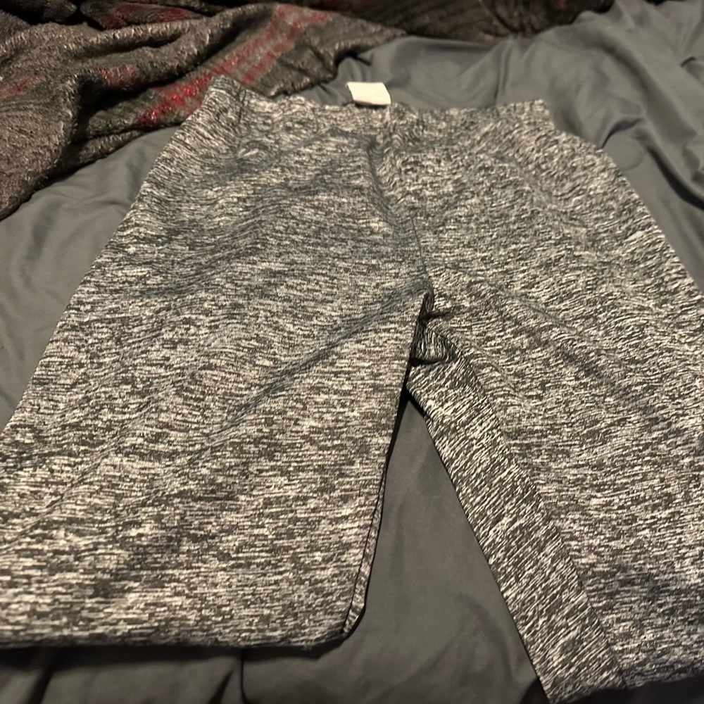 SHEIN Thin (No See Through) Leggings